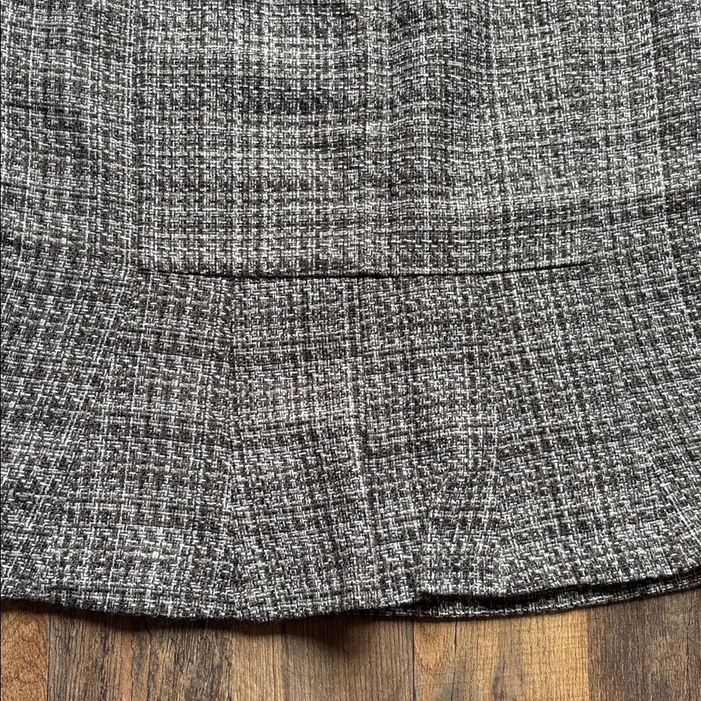 Jaclyn Smith gray and white tweed skirt size 10 - Picture 6 of 7